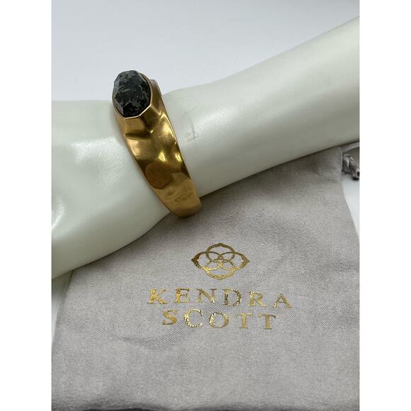 KENDRA SCOTT Anna Antique Gold Plated Black Pyrite Stone Cuff Bangle Bracelet - Picture 3 of 13